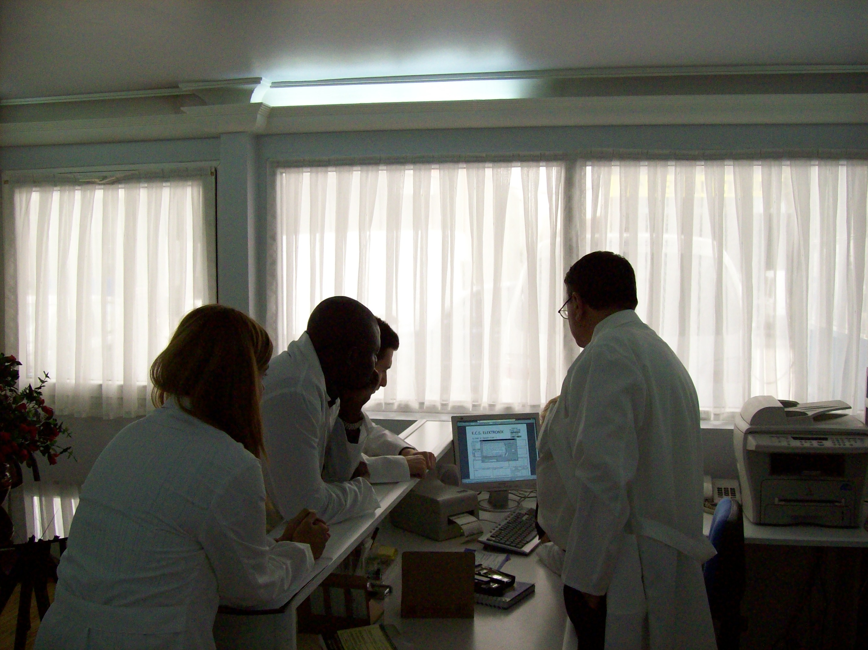 FM LABORATUVARIMIZ